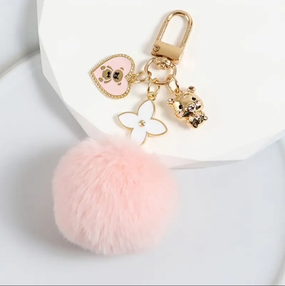 NWT Pink Fur Ball 💗 Charm - Picture 1 of 5